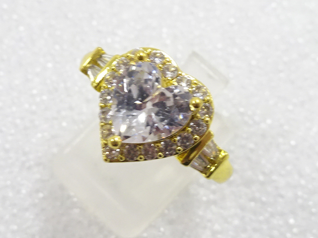 JAPANESE KIMONO / ANTIQUE CRYSTAL RING (SIZE 20)